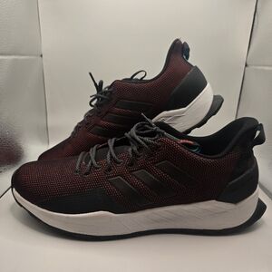 Adidas Questar Trail running shoes in the Black Hi-Res Red colorway. Mens 11 1/2